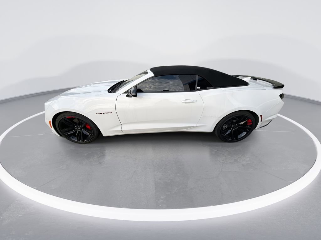 Used 2022 Chevrolet Camaro LT w/ Redline Edition RWD image 5