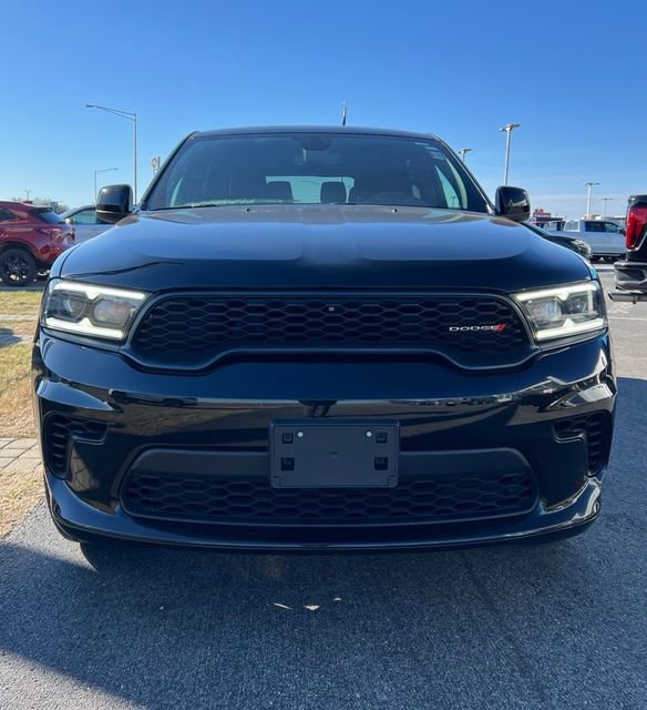 Used 2023 Dodge Durango GT image 3