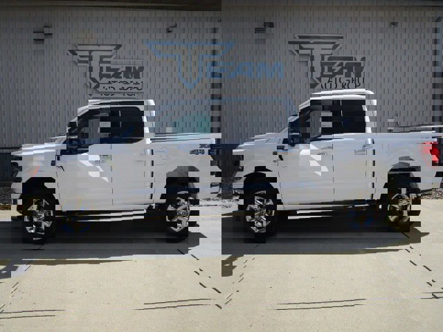 New 2025 Ford F150 XLT w/ Equipment Group 302A MID image 4