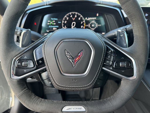 Used 2025 Chevrolet Corvette Z06 w/ Stealth Interior Trim Package RWD image 24