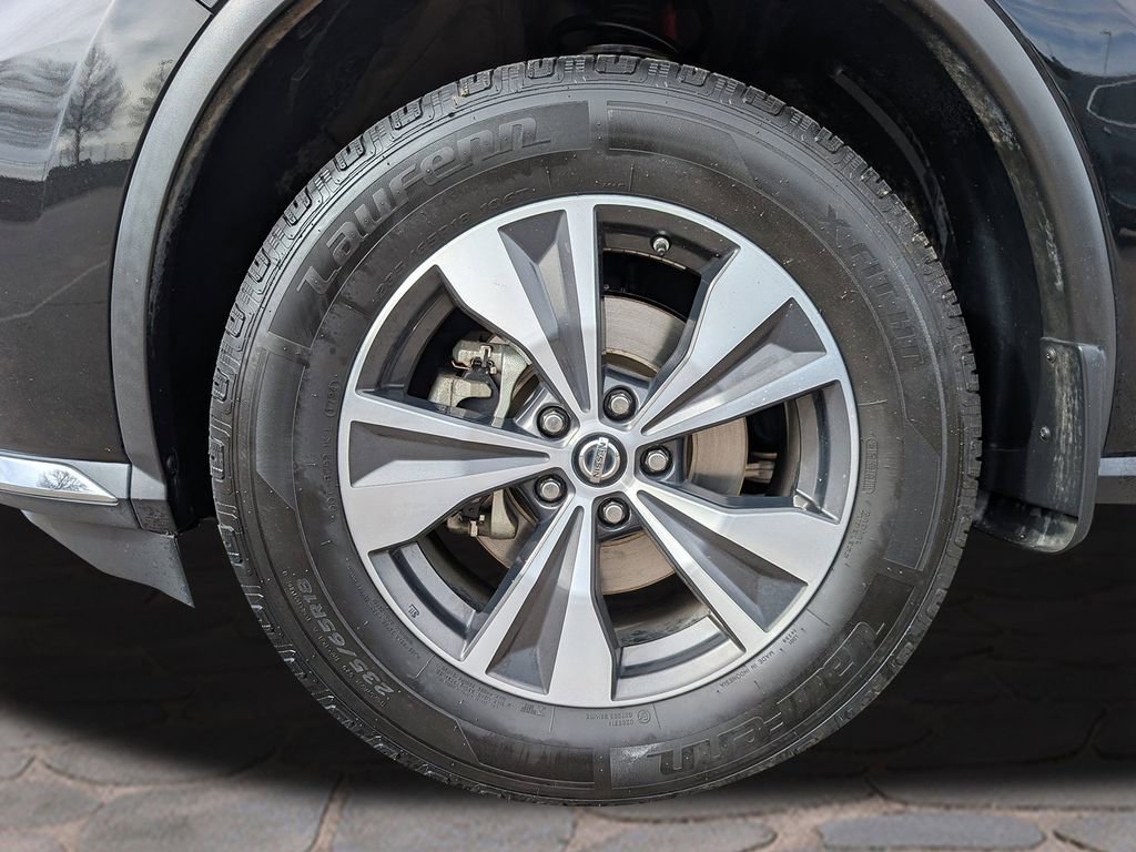 Used 2019 Nissan Murano SV w/ Premium Package image 12