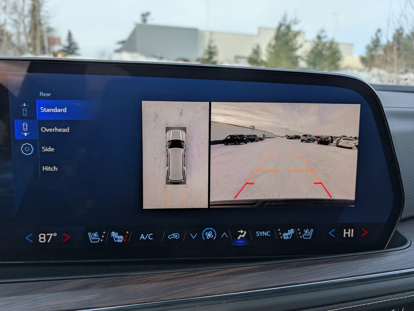 Used 2025 Chevrolet Tahoe Premier image 19