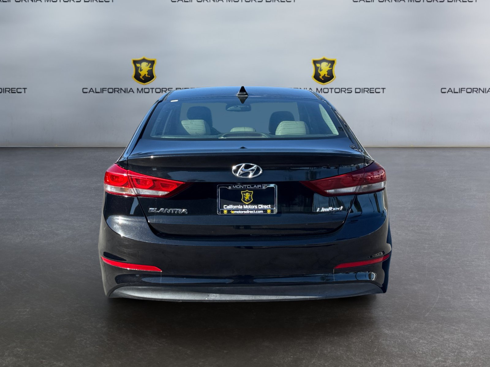 Used 2017 Hyundai Elantra Limited FWD image 4