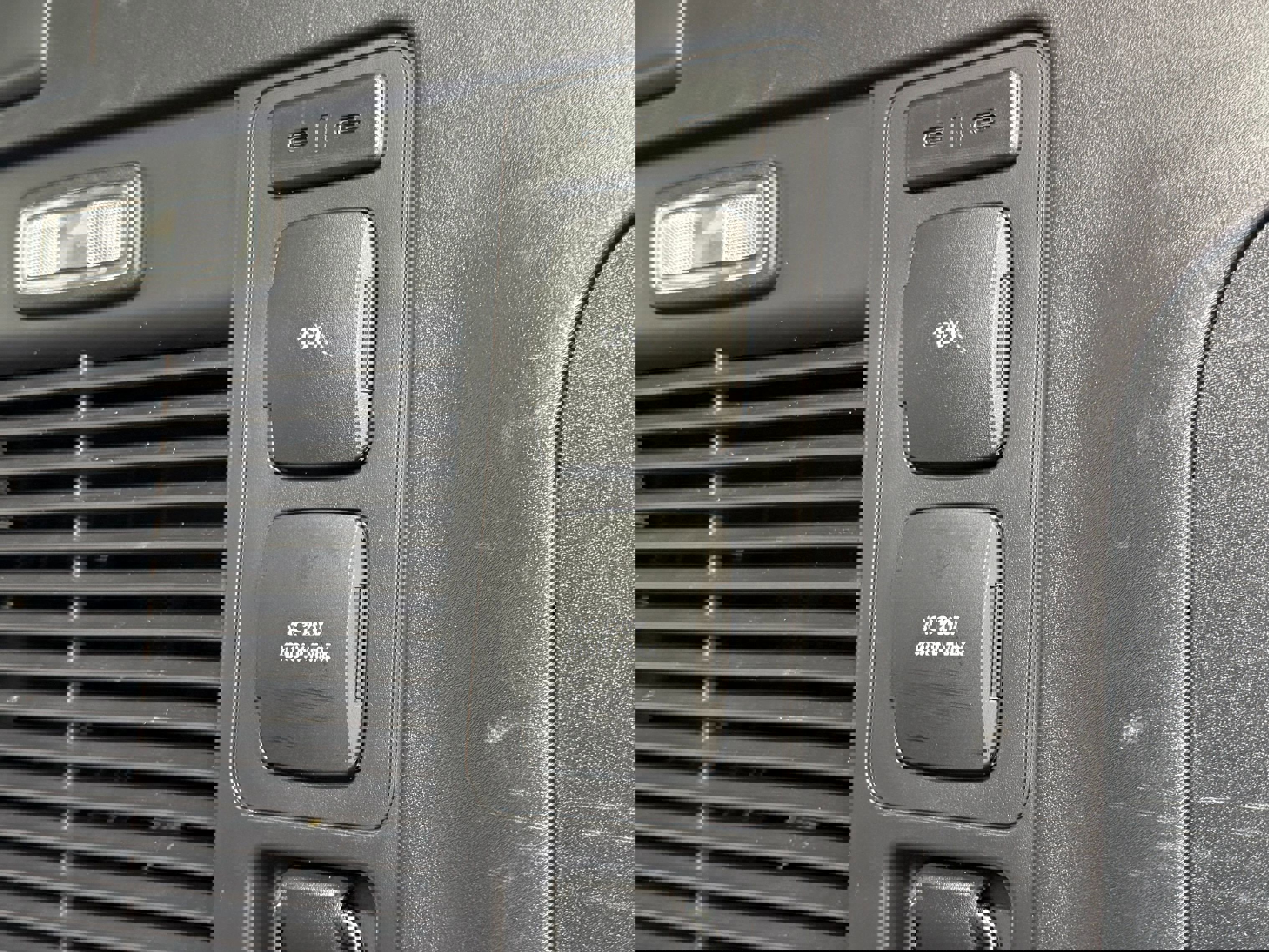 Used 2025 Ford Expedition Max Platinum image 40