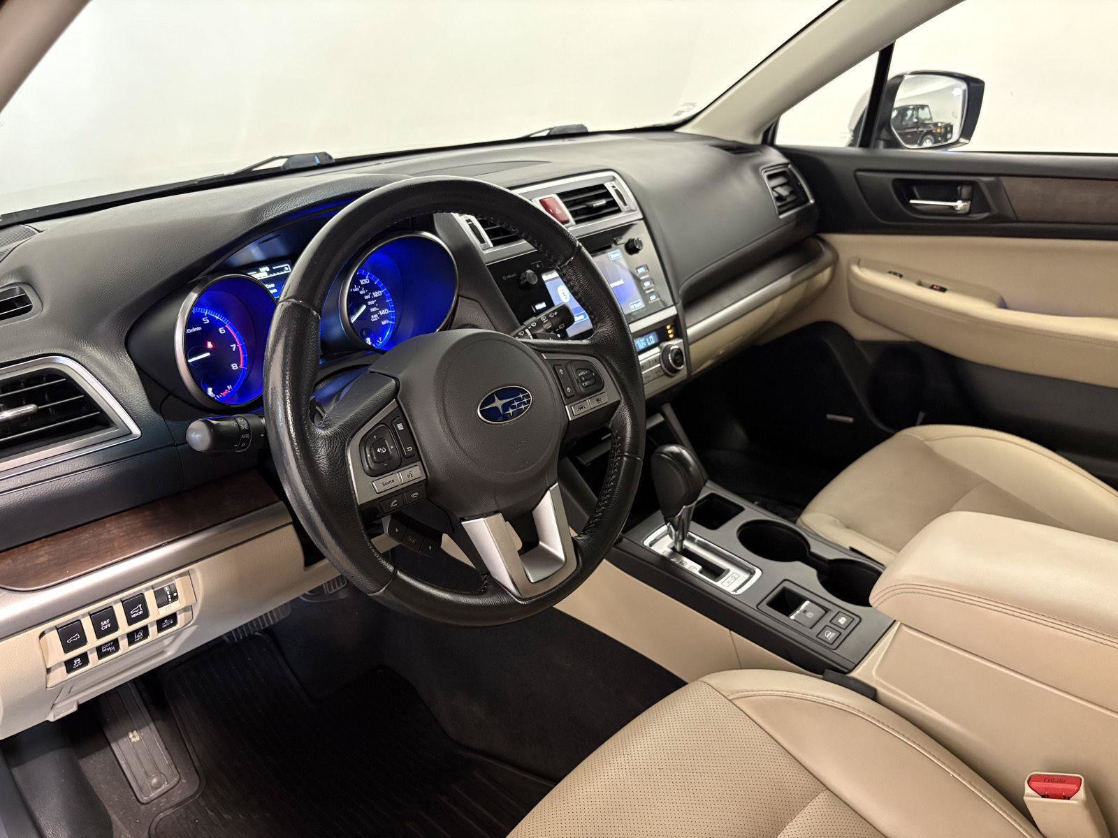 Used 2017 Subaru Outback 2.5i Limited AWD/4WD image 21