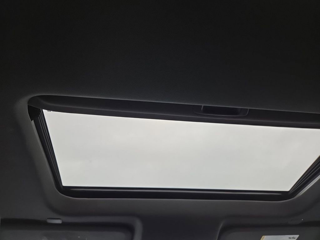 Used 2024 GMC Sierra 2500 AT4 w/ AT4 Premium Plus Package AWD/4WD image 6