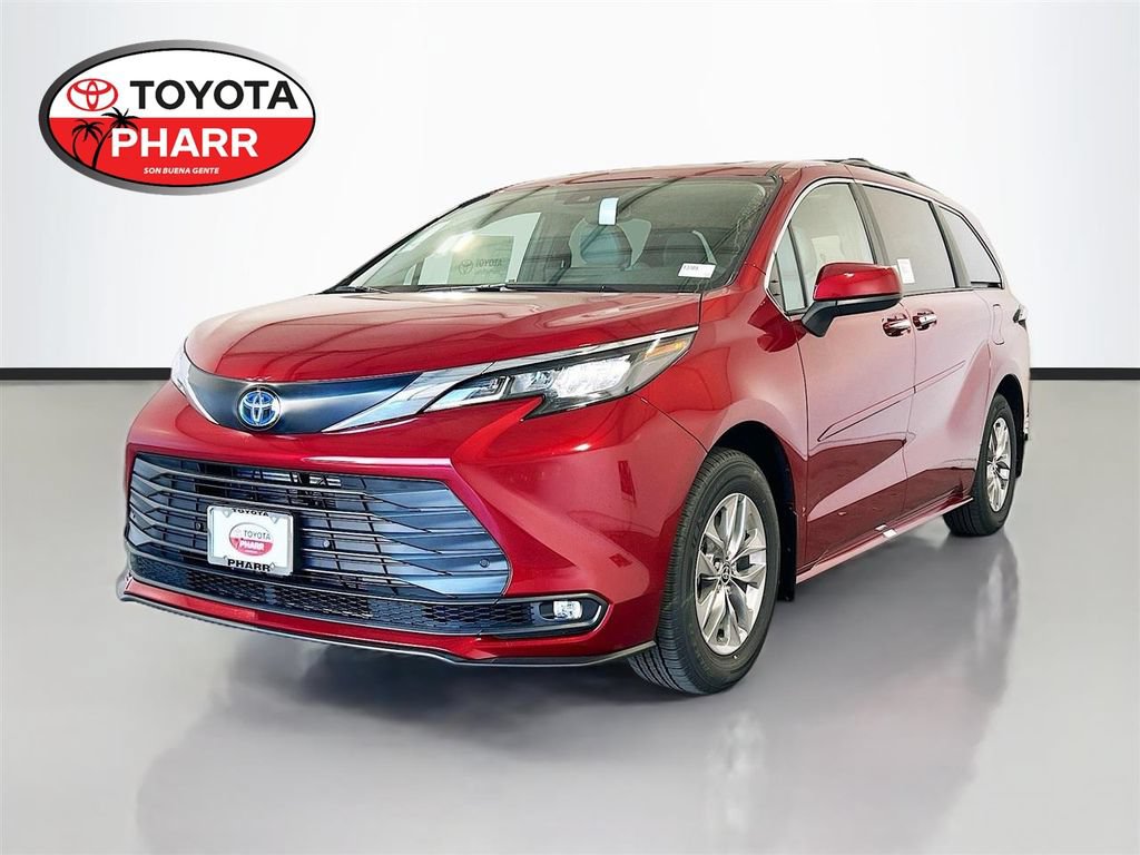 New 2025 Toyota Sienna XLE FWD image 1
