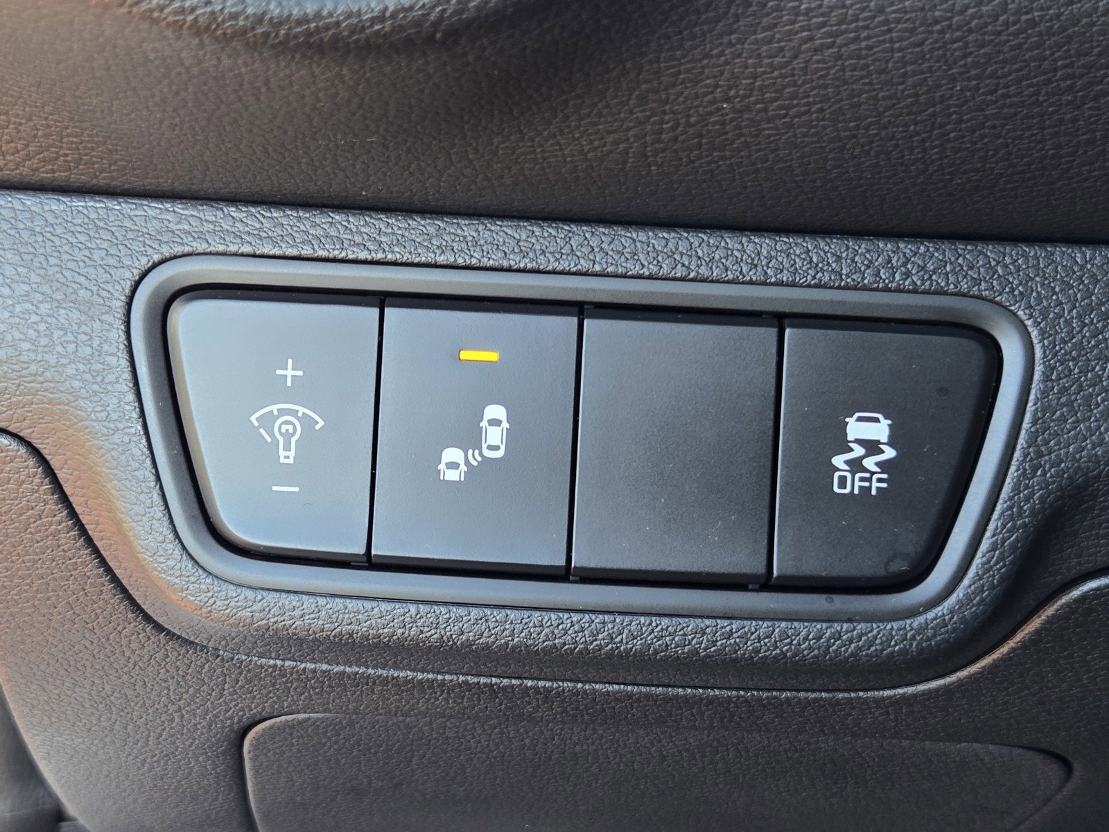 Certified 2023 Kia Forte GT-Line w/ GT-Line Technology Package image 26