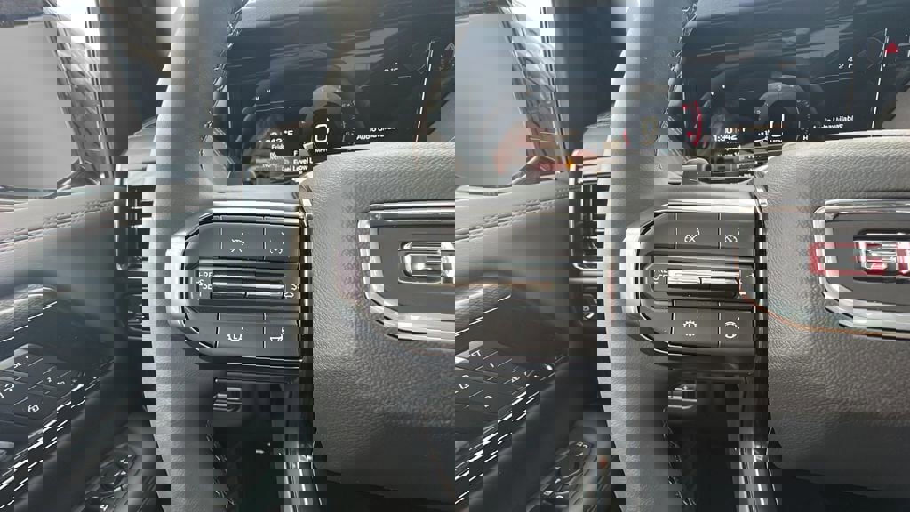 New 2026 GMC Yukon XL AT4 image 20