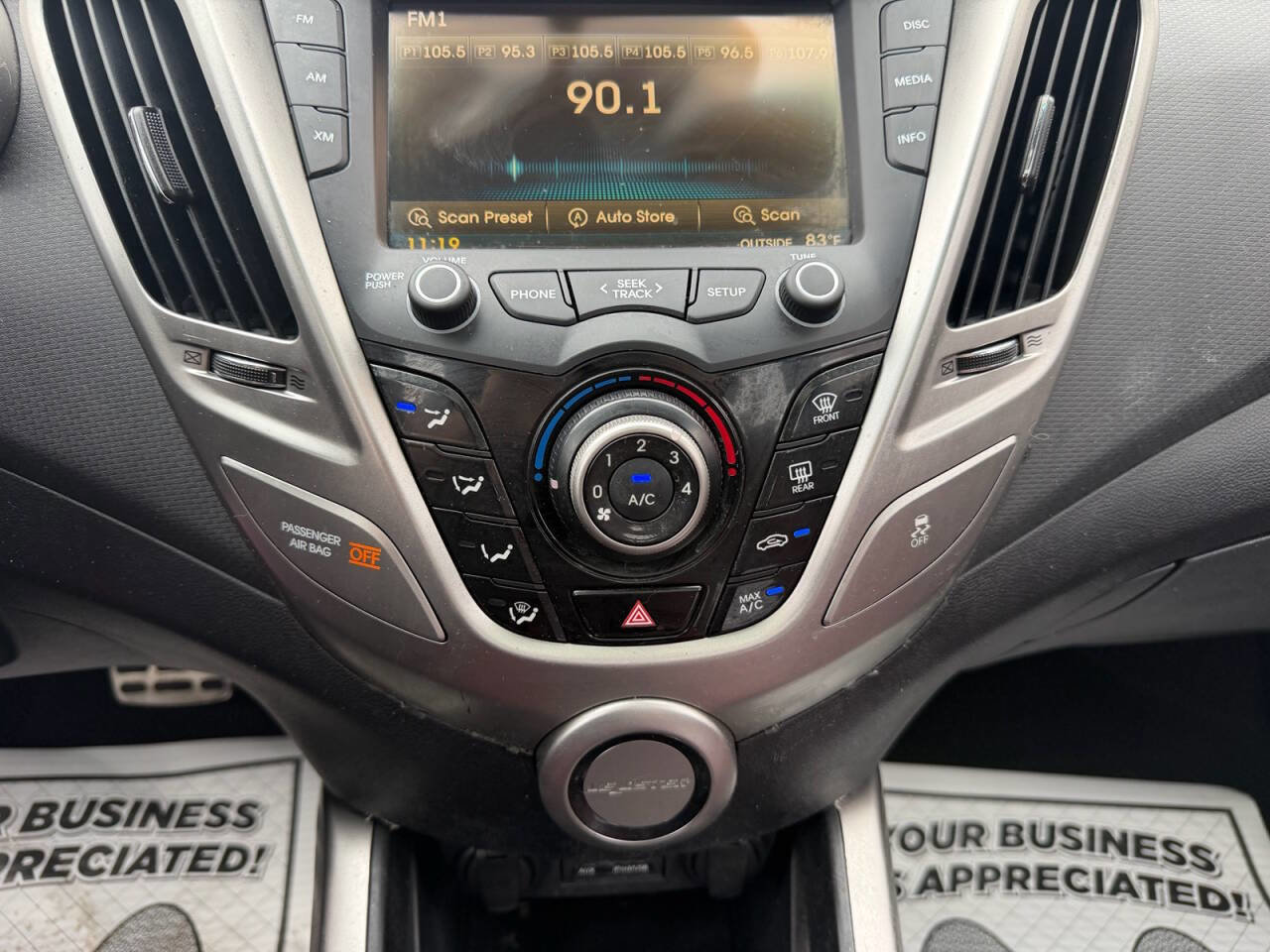 Used 2012 Hyundai Veloster w/ Style Pkg FWD image 14