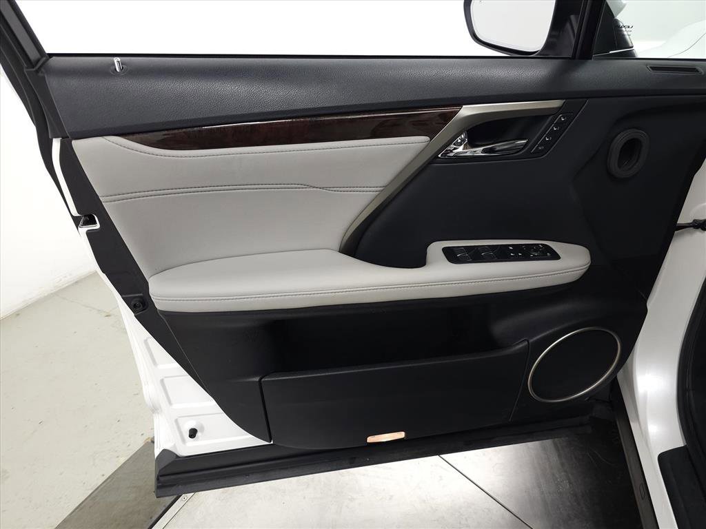 Used 2018 Lexus RX 450h AWD image 14