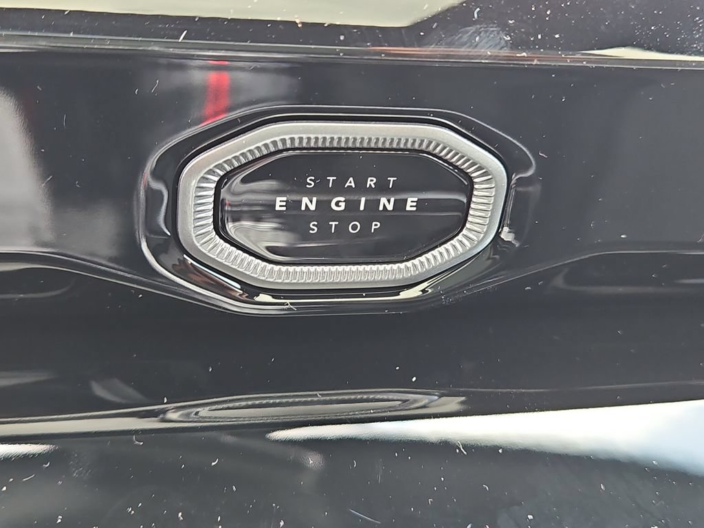 New 2026 Jeep Grand Cherokee Limited w/ Limited Altitude Package AWD/4WD image 28
