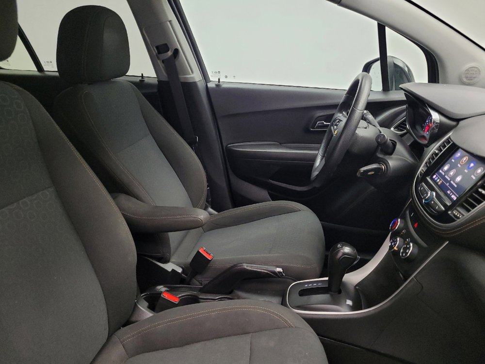 Used 2020 Chevrolet Trax LS w/ Tint and Cruise Package FWD image 21