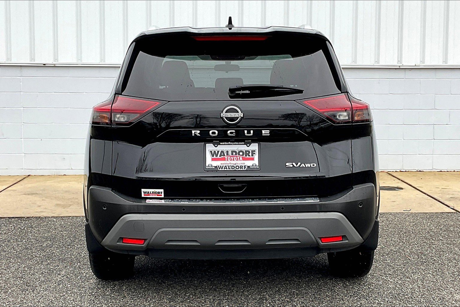 Used 2023 Nissan Rogue SV w/ SV Premium Package AWD/4WD image 5