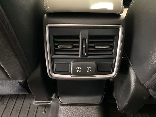 Used 2022 Subaru Forester Limited image 12