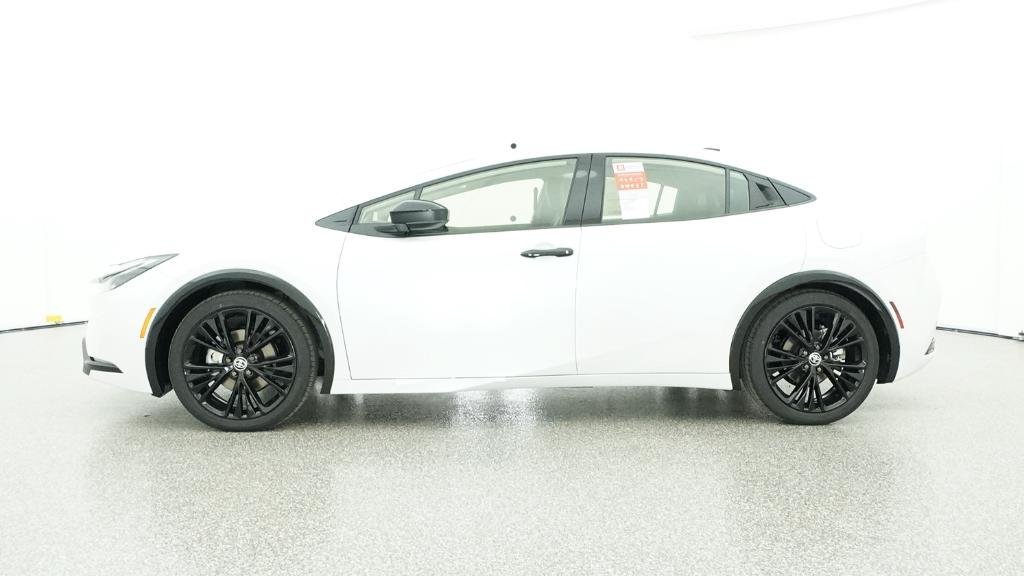 Used 2026 Toyota Prius Plug-In Hybrid FWD image 46