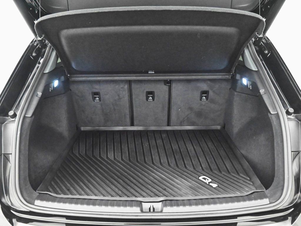 Used 2023 Audi Q4 e-tron Premium Plus w/ Premium Plus image 37