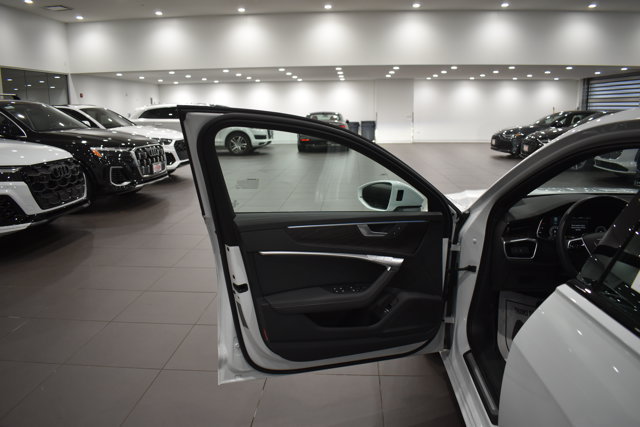 Used 2023 Audi A6 Premium Plus w/ Premium Plus Package AWD/4WD image 9