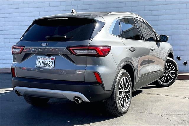 Used 2025 Ford Escape SE FWD image 13