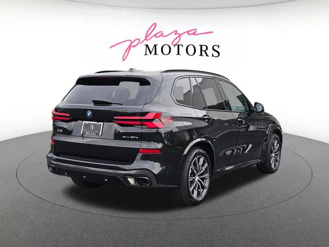 Certified 2025 BMW X5 xDrive50e w/ Executive Package image 5