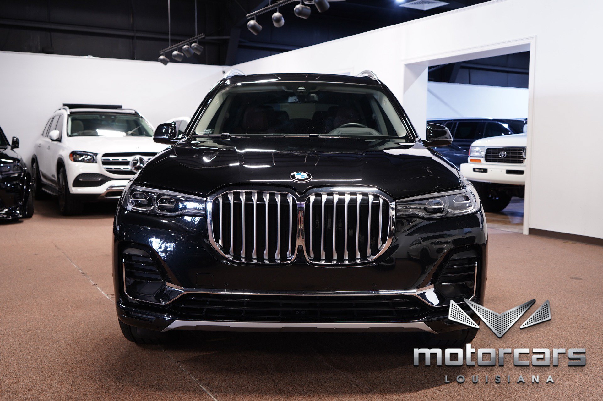 Used 2022 BMW X7 xDrive40i w/ Executive Package AWD/4WD image 2