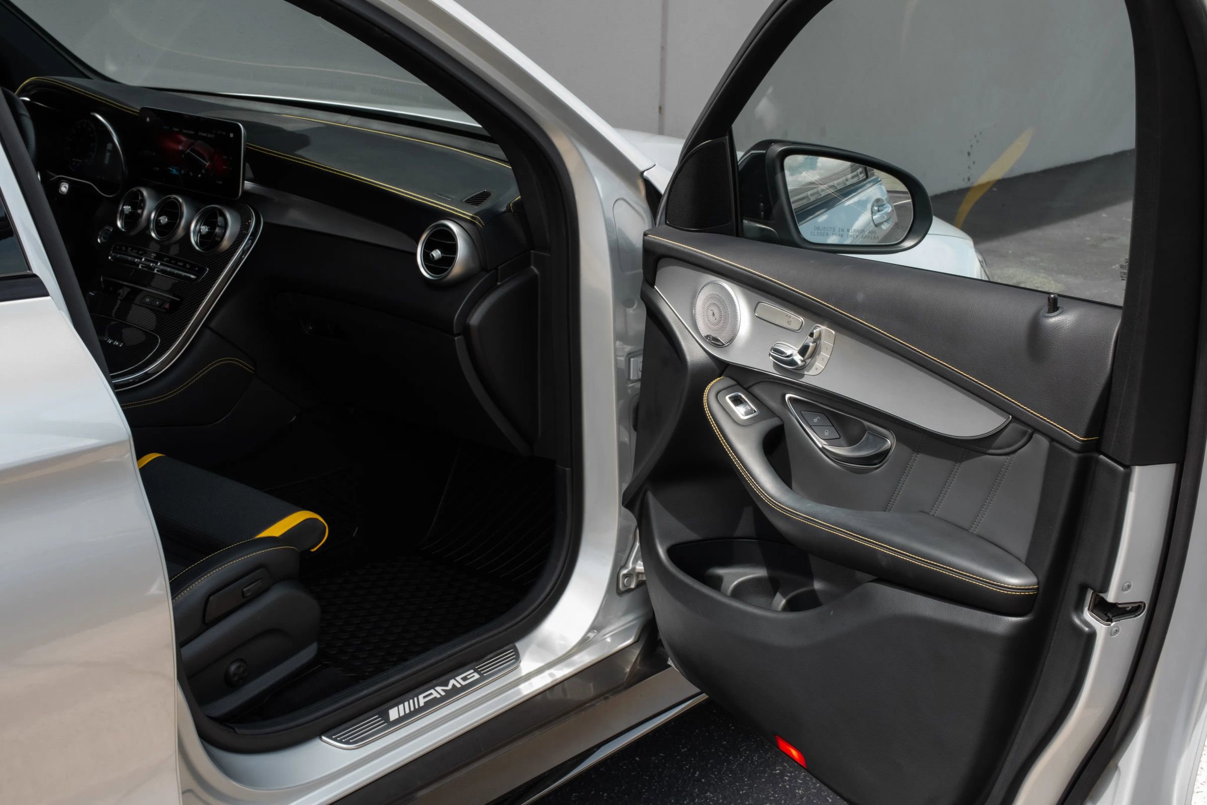 Used 2020 Mercedes-Benz GLC 63 AMG 4MATIC image 19