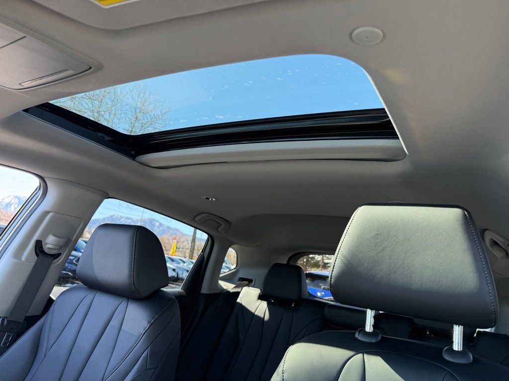 Certified 2025 Acura ADX AWD image 28