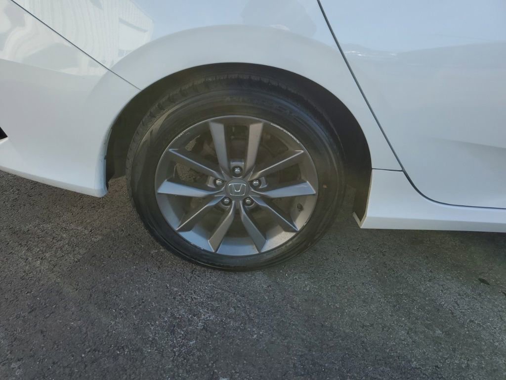 Used 2020 Honda Civic EX image 8