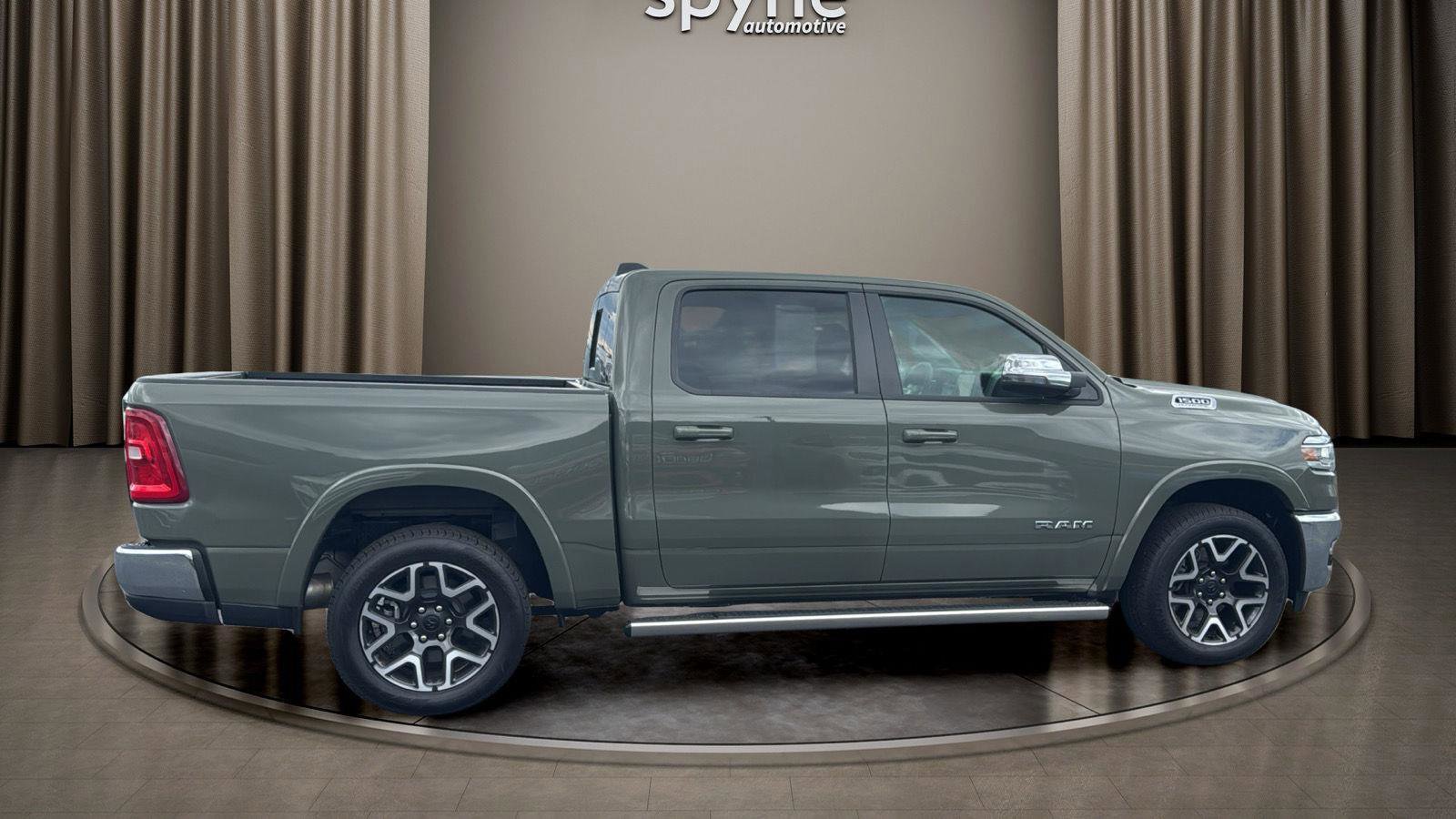 Certified 2026 RAM 1500 Laramie AWD/4WD image 13