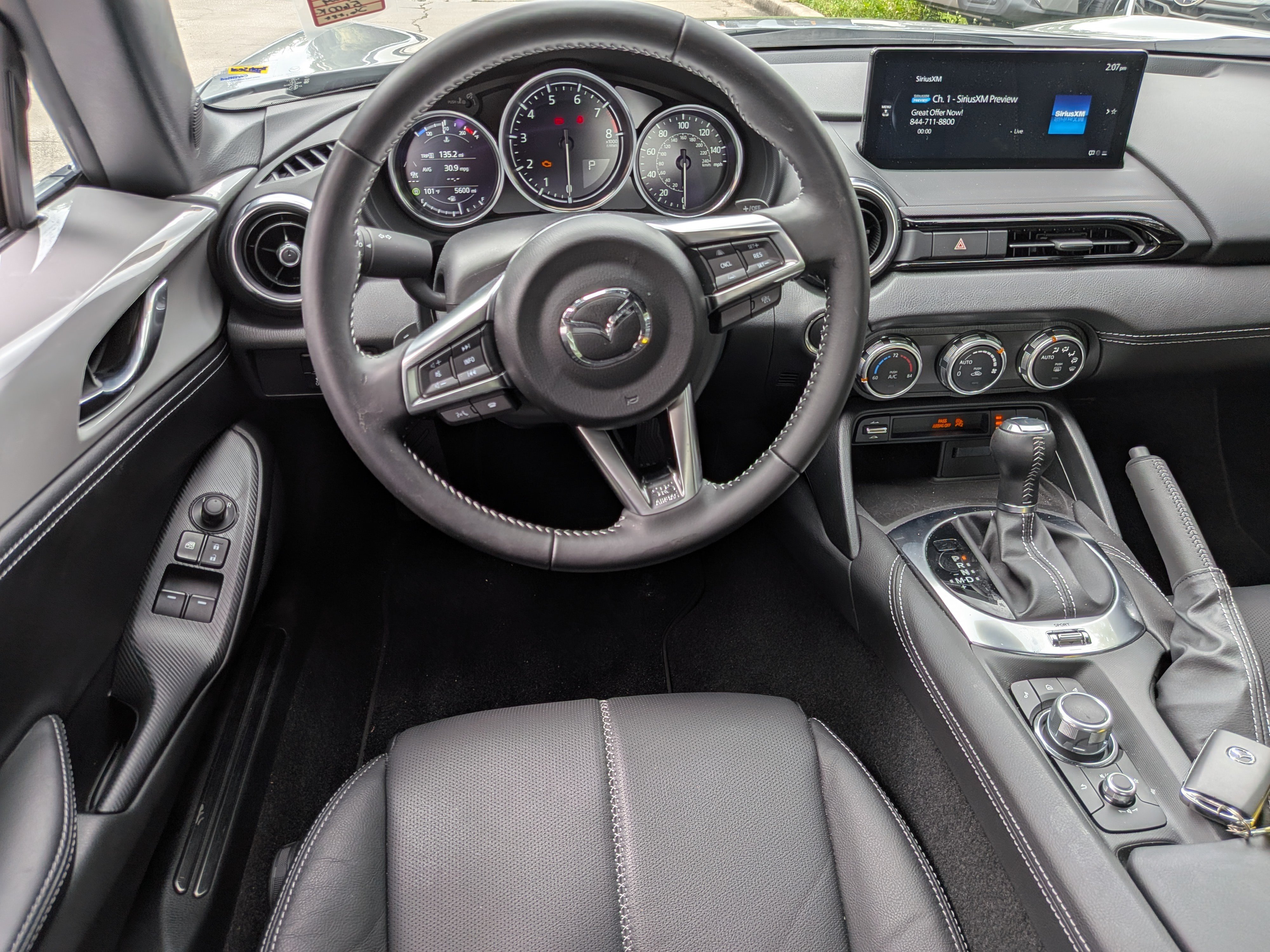 Used 2024 MAZDA MX-5 Miata RF Grand Touring RWD image 11