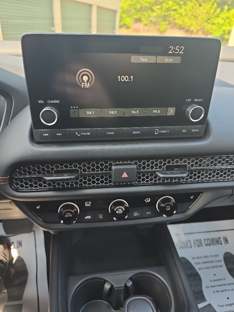 Used 2023 Honda HR-V Sport image 21