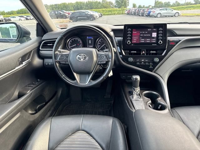 Used 2021 Toyota Camry SE FWD image 20