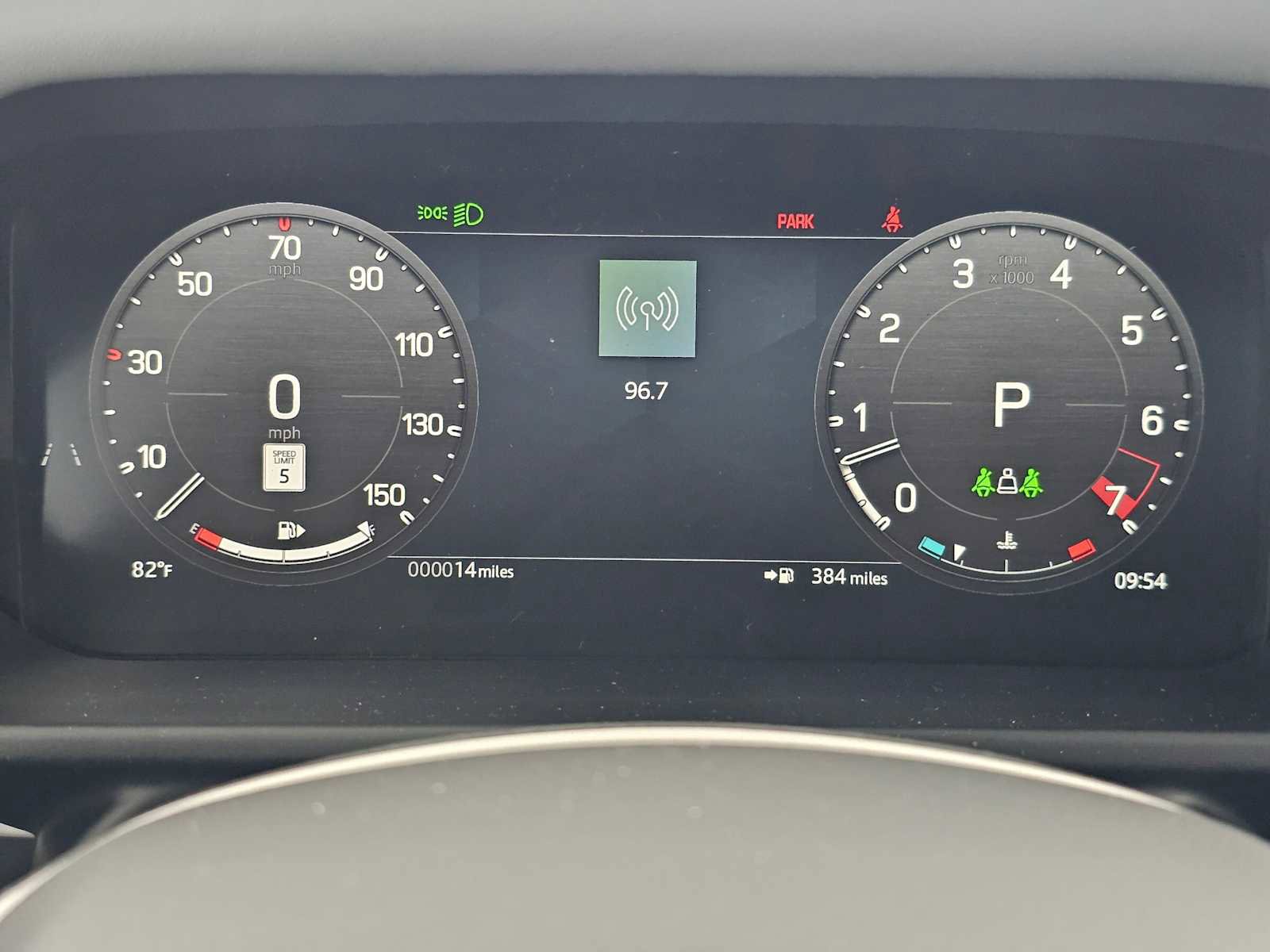 New 2026 Land Rover Defender 110 X-Dynamic SE image 23