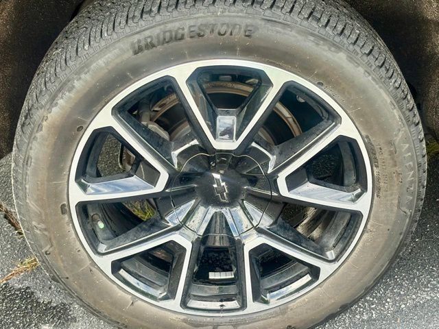 Used 2022 Chevrolet Tahoe RST w/ Luxury Package AWD/4WD image 30