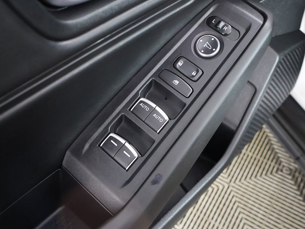 Certified 2025 Honda Accord SE image 38