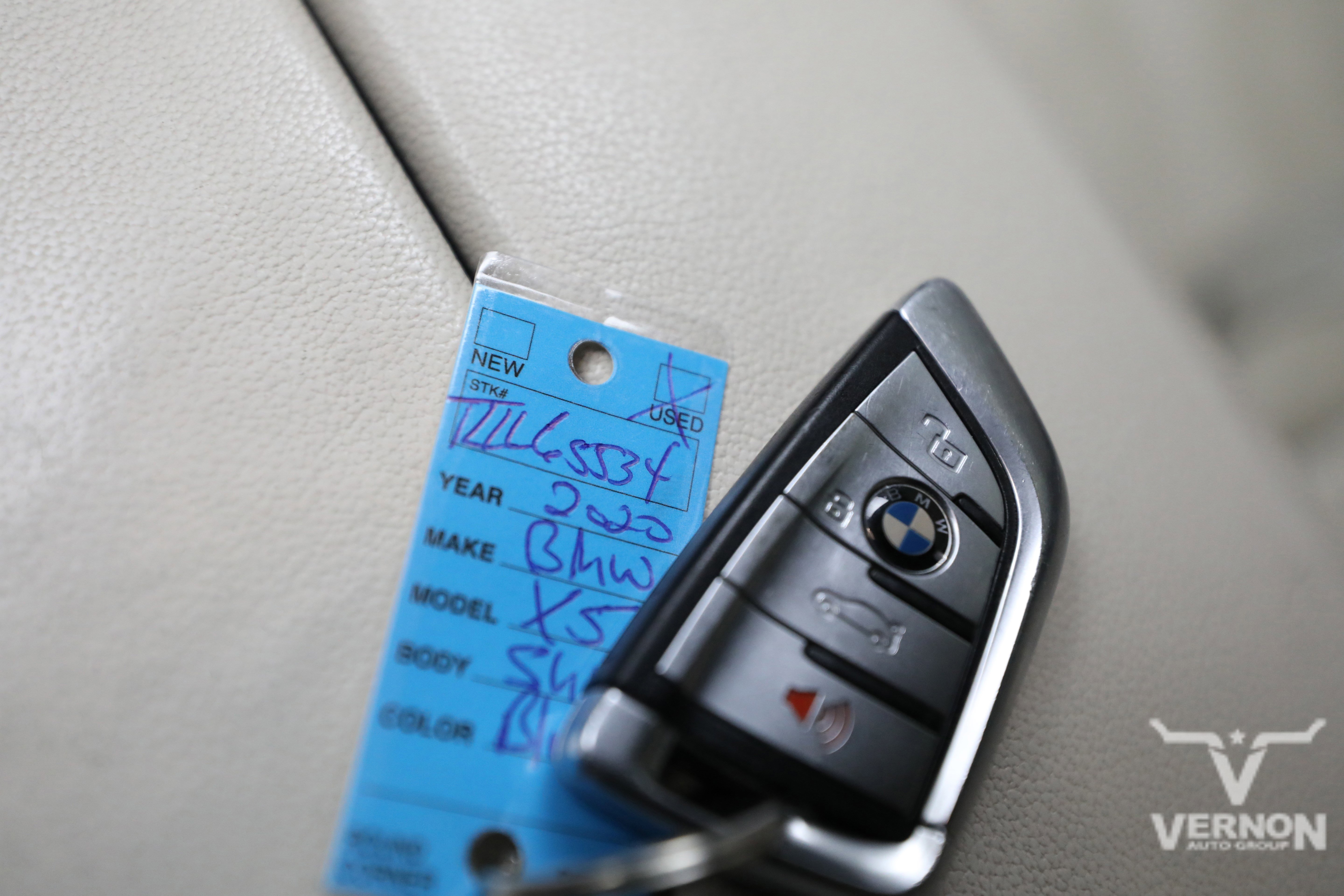 Used 2020 BMW X5 xDrive40i w/ Executive Package image 13