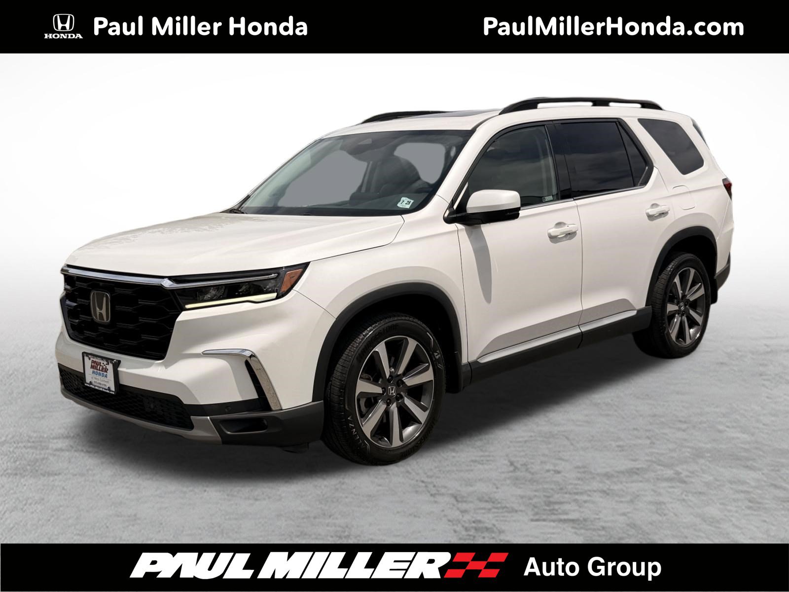 Certified 2023 Honda Pilot Touring image 1