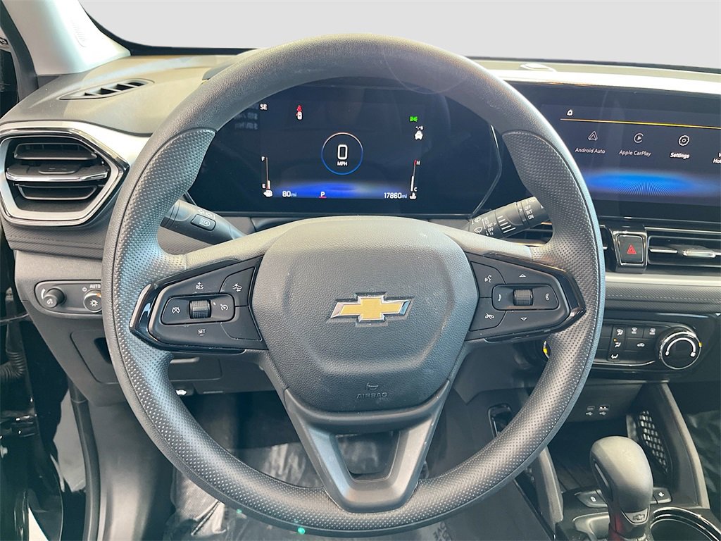 Used 2024 Chevrolet TrailBlazer LT image 11