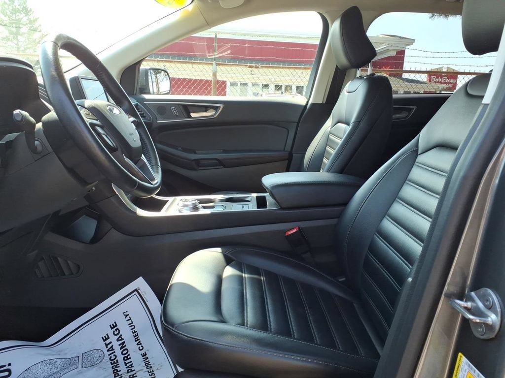 Certified 2023 Ford Edge SEL w/ Convenience Package AWD/4WD image 13