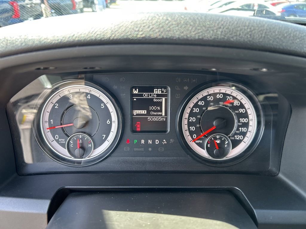 Used 2024 RAM 1500 Classic SLT image 9