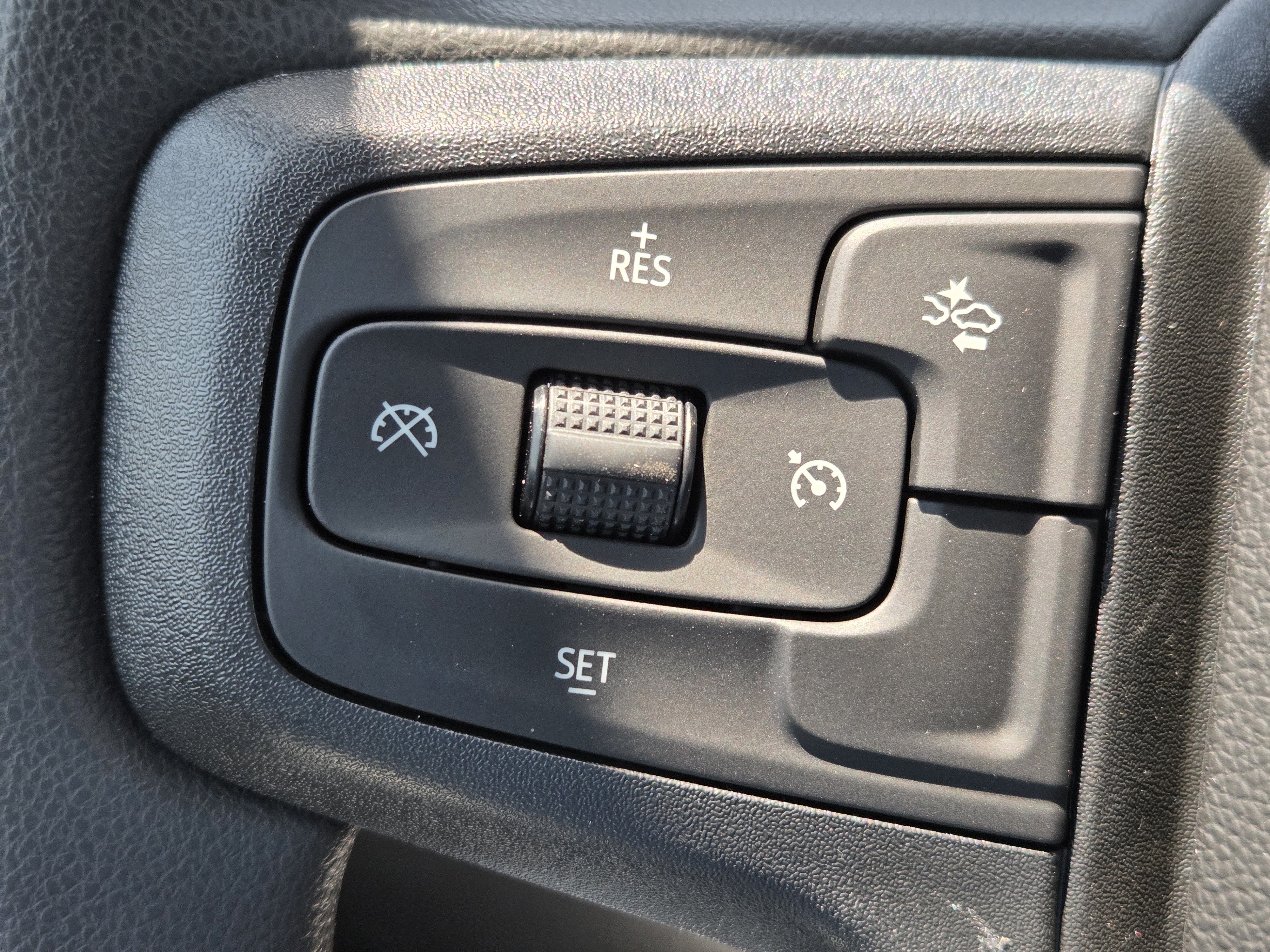 New 2026 Chevrolet Silverado 1500 Custom AWD/4WD image 14