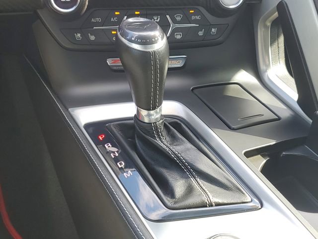 Used 2015 Chevrolet Corvette Z06 w/ 2LZ Preferred Equipment Group image 33