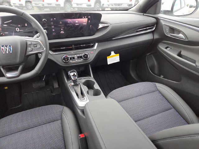 New 2026 Buick Envista Sport Touring w/ Convenience I Package FWD image 31