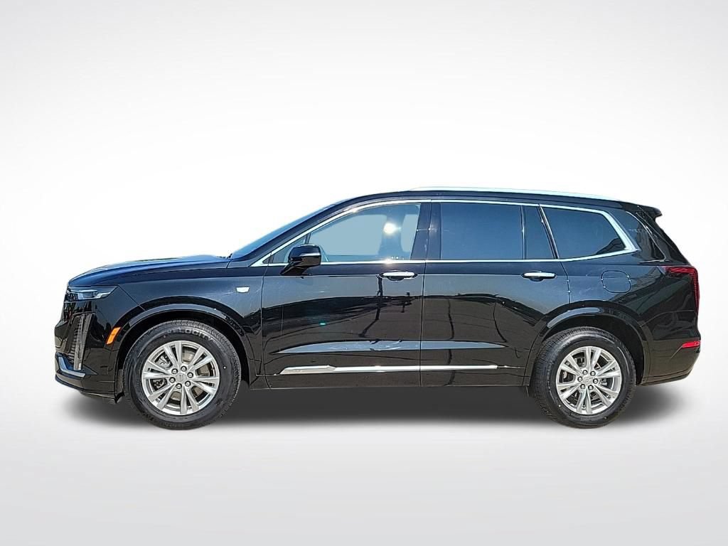 Used 2024 Cadillac XT6 Luxury AWD/4WD image 2