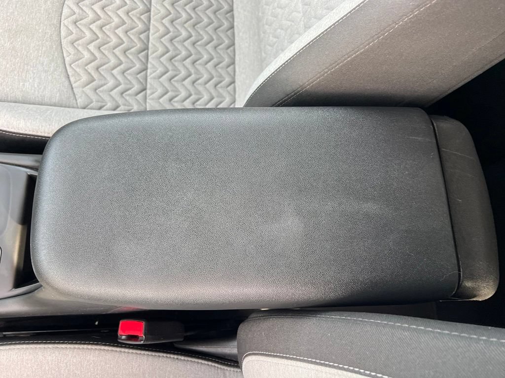 Used 2022 Chevrolet Equinox LS w/ LS Convenience Package FWD image 27