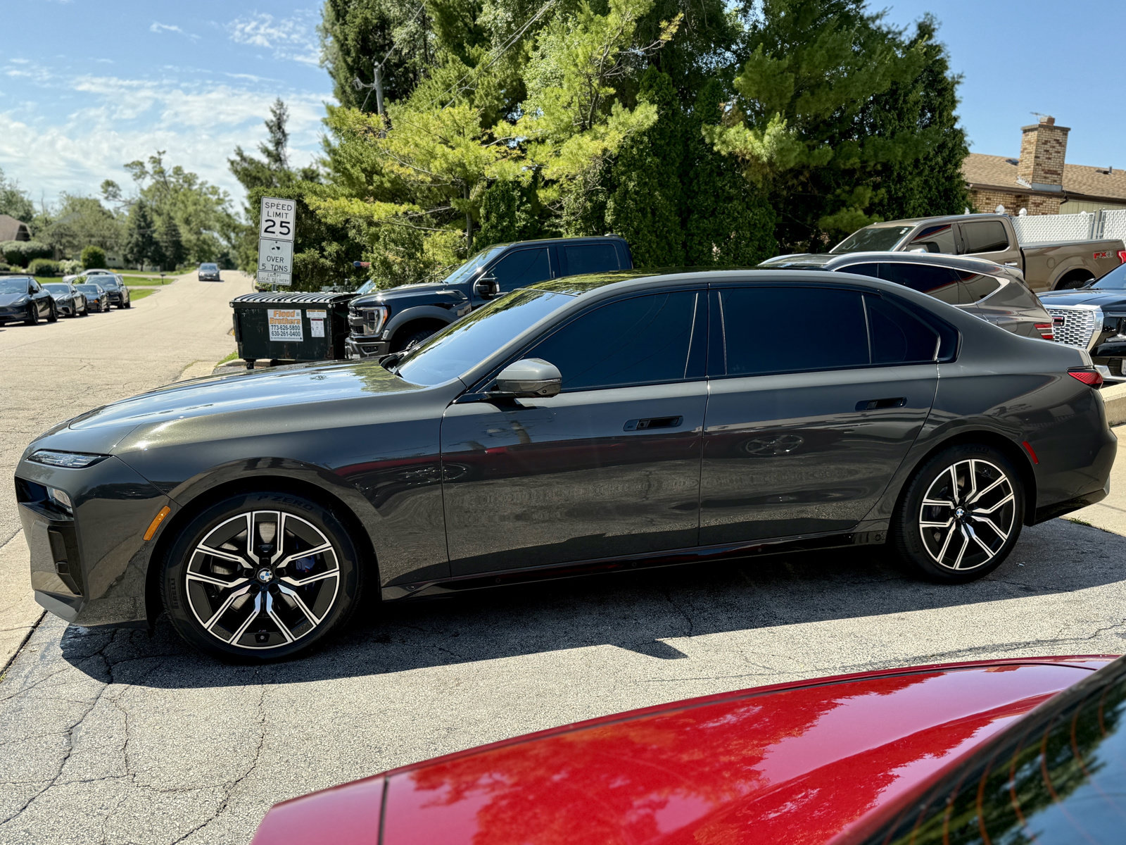 Used 2023 BMW 760i xDrive w/ Executive Package AWD/4WD image 4
