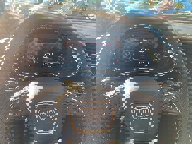 New 2025 Audi SQ7 Prestige image 19