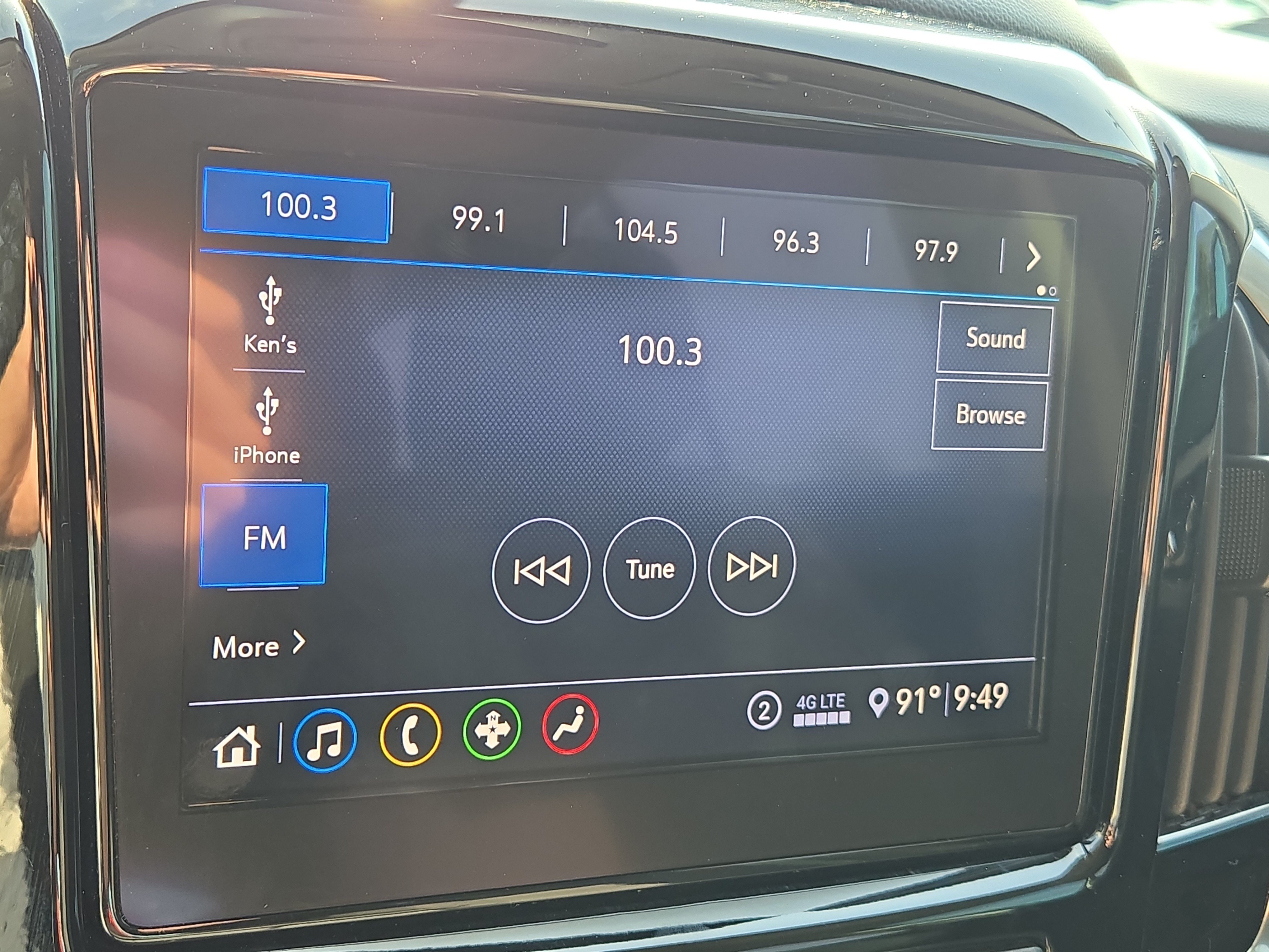 Used 2021 Chevrolet Traverse LT AWD/4WD image 27