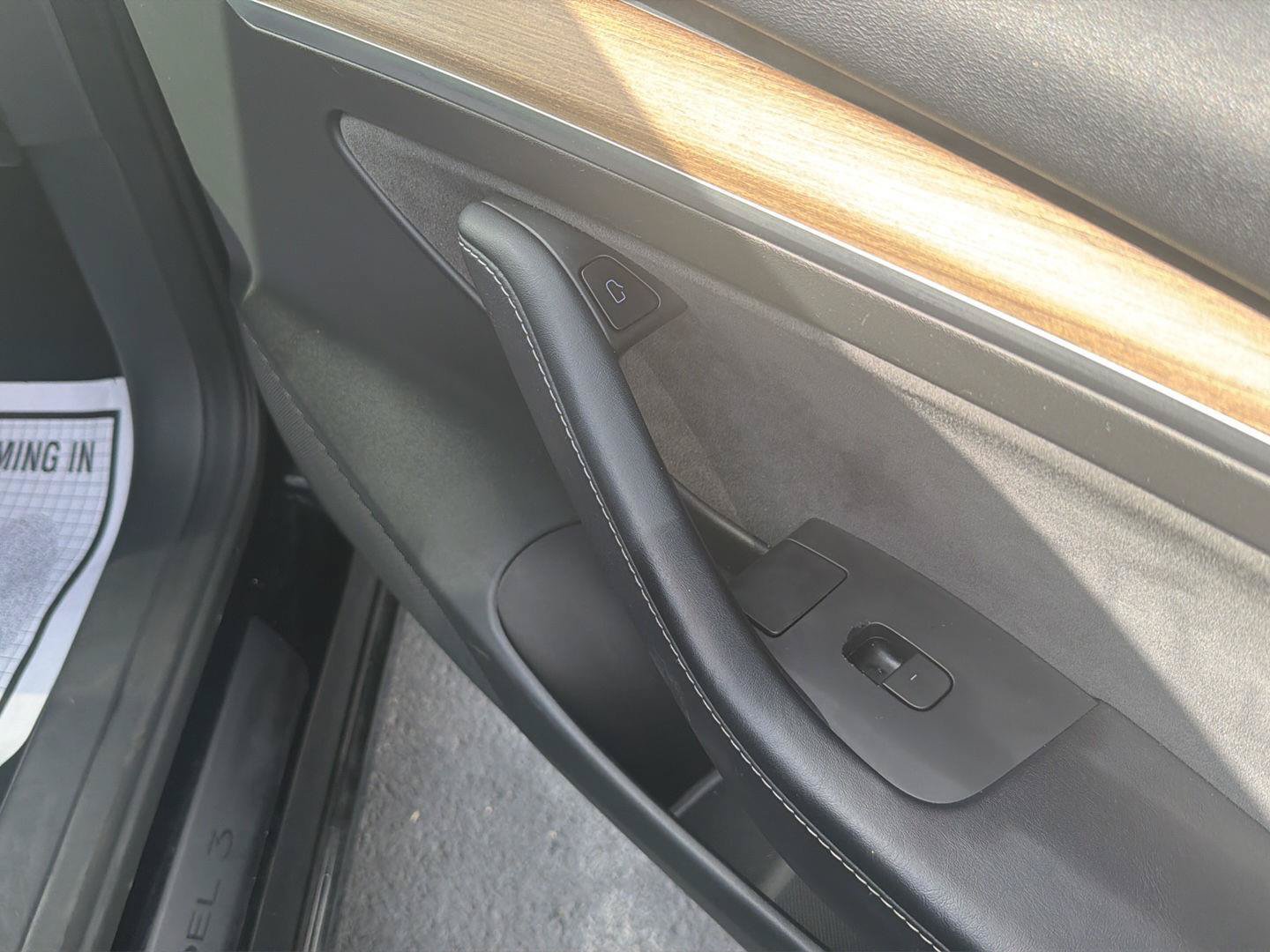 Used 2023 Tesla Model 3 Standard Range RWD image 16
