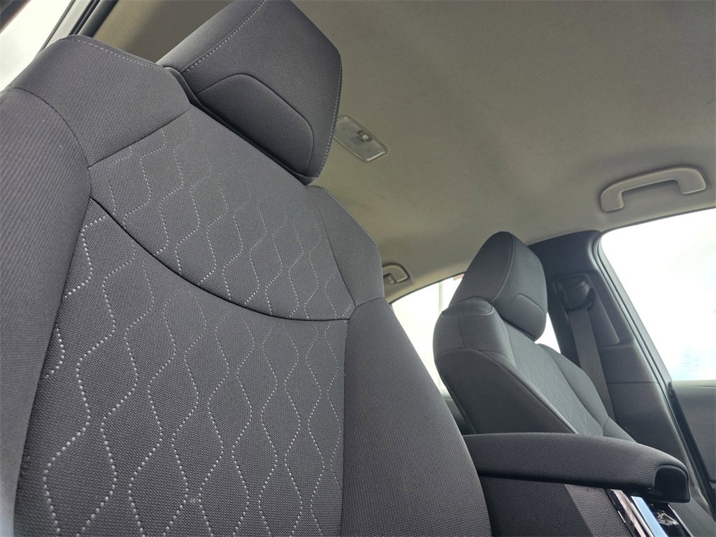 Used 2022 Toyota Corolla LE image 22